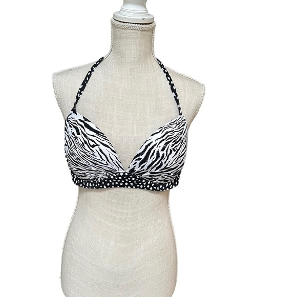 Victoria's Secrete 2pc Swimsuit Bikini Top & Black Skirt Swim Bottom‎ - Picture 15 of 15